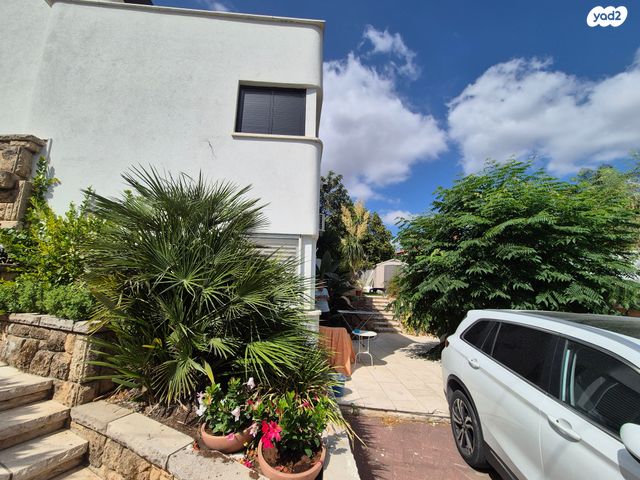 בית פרטי/ קוטג', אורנית, אורנית