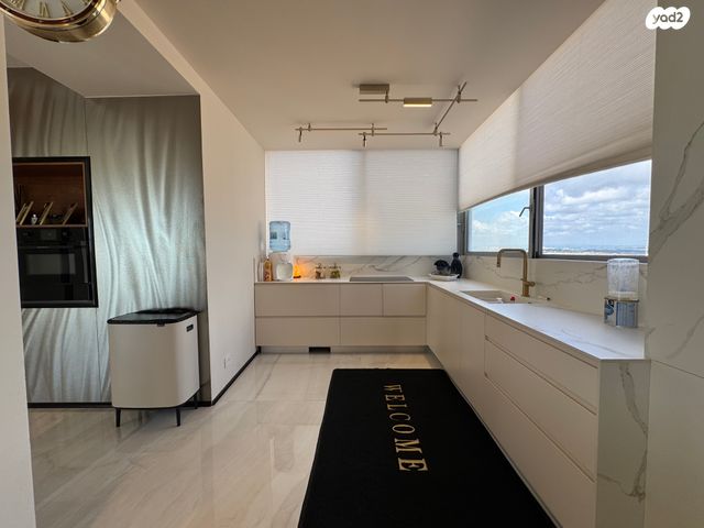 גג/ פנטהאוז, גבעת אולגה, חדרה