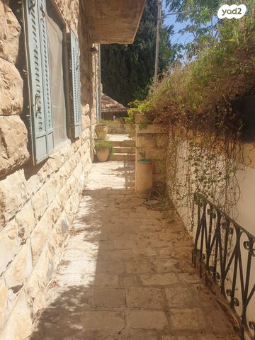 דירת גן, עובד, גבעת חנניה, אבו תור, ירושלים