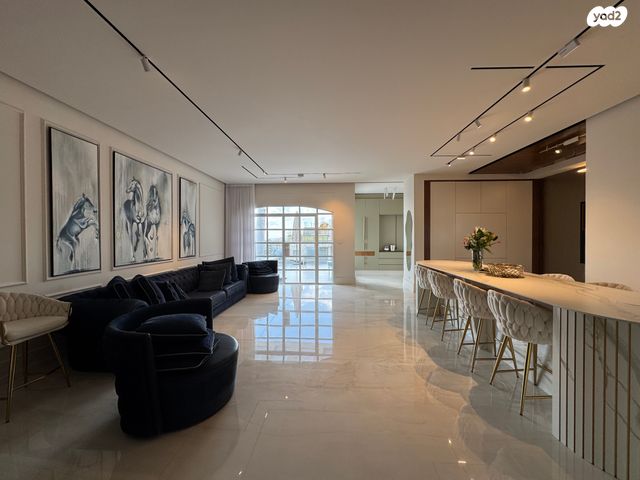 גג/ פנטהאוז, גבעת אולגה, חדרה