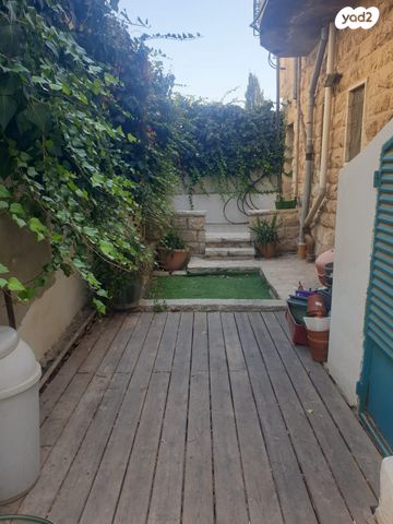 דירת גן, עובד, גבעת חנניה, אבו תור, ירושלים