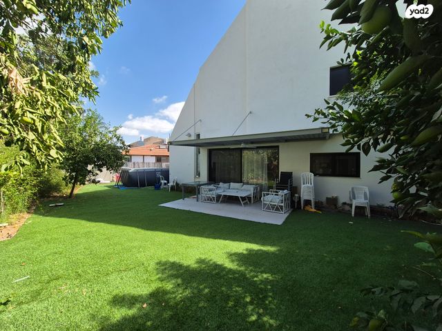 בית פרטי/ קוטג', אורנית, אורנית