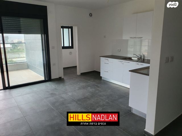 דירה, מוטה גור, גליל ים (מתחם הכוכבים), הרצליה