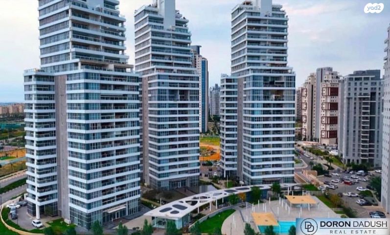 דירה, עוזי חיטמן 5, עיר ימים, נתניה