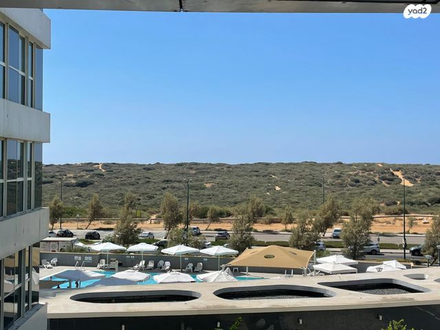 דירה, עוזי חיטמן 5, עיר ימים, נתניה