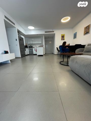 דירה, עוזי חיטמן 5, עיר ימים, נתניה