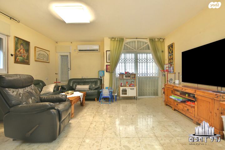 דו משפחתי, מורן, גבעת רם, קרית אתא