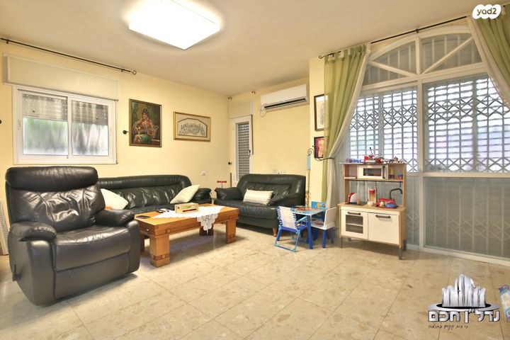 דו משפחתי, מורן, גבעת רם, קרית אתא