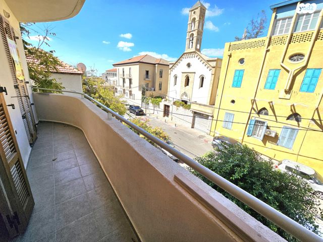 דירה, הדולפין 15, עג'מי, גבעת העליה, תל אביב יפו