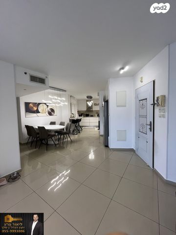 דירה, ניצן 14, נווה רבין, אור יהודה