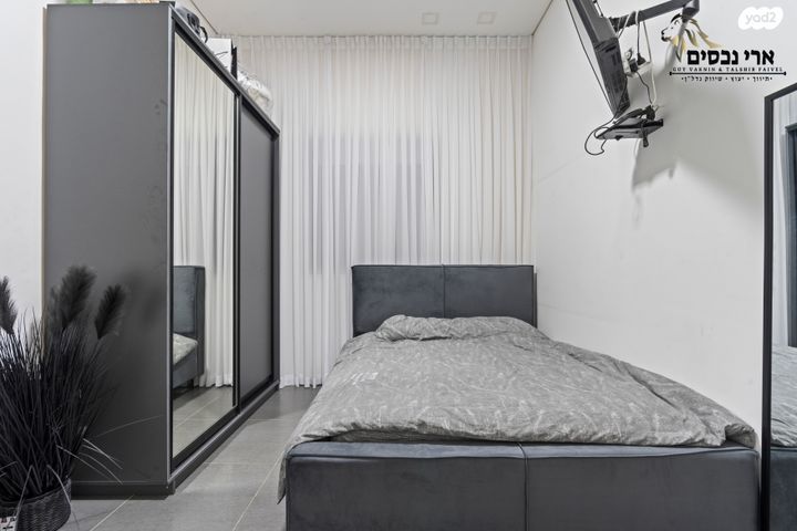 דירת גן, העוגן, נאות רבין, יבנה