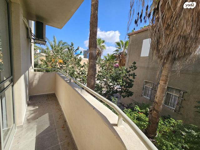 דירה, הדולפין 15, עג'מי, גבעת העליה, תל אביב יפו