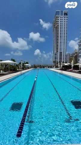 דירה, אהוד מנור, נתניה