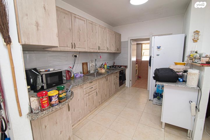 דירה, יהויכין המלך, רובע י"ג, אשדוד