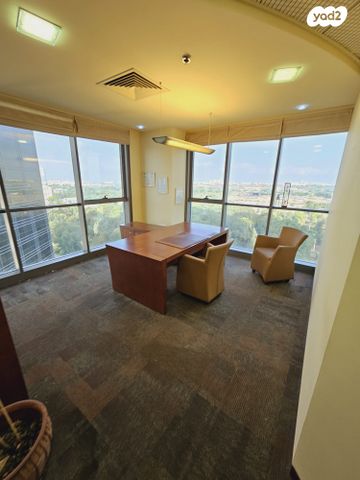 משרדים, דרך בן גוריון, אזור תעשיה צפון, בני ברק