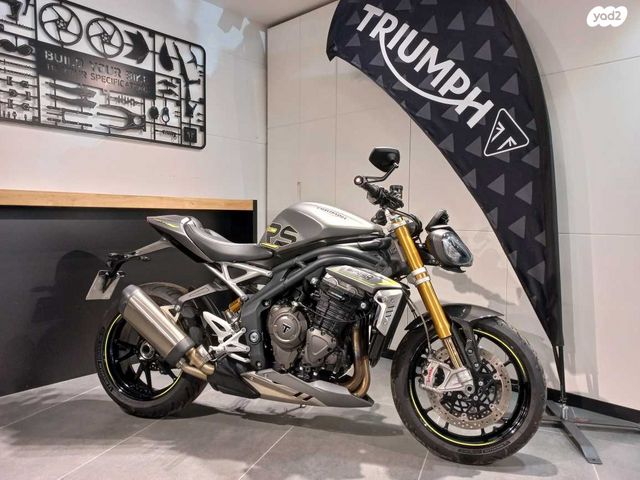 מודעת רכב טריומף Speed Triple RS