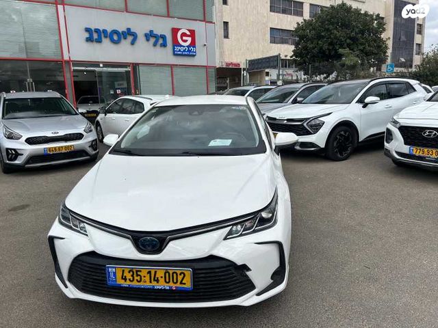 טויוטה קורולה