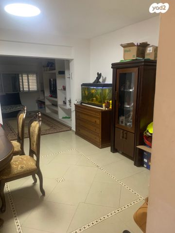 דירת גן, לוד