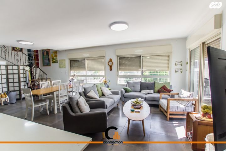 גג/ פנטהאוז, אלכסנדר זייד, קרית חיים מזרחית, חיפה