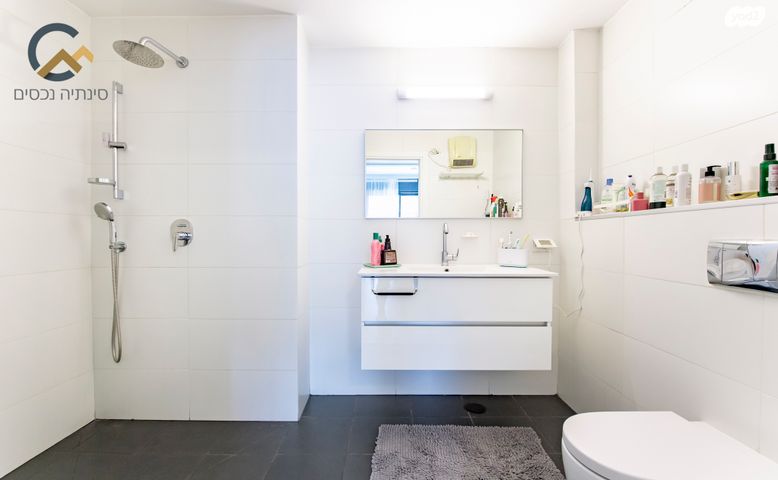 גג/ פנטהאוז, רמתיים, הוד השרון