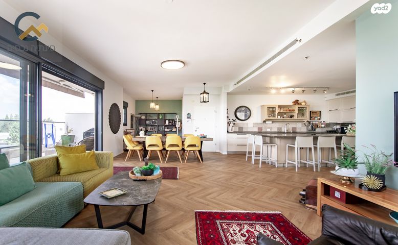 גג/ פנטהאוז, רמתיים, הוד השרון