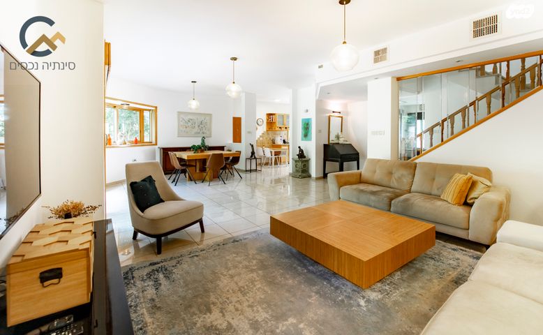 בית פרטי/ קוטג', הדר, הוד השרון