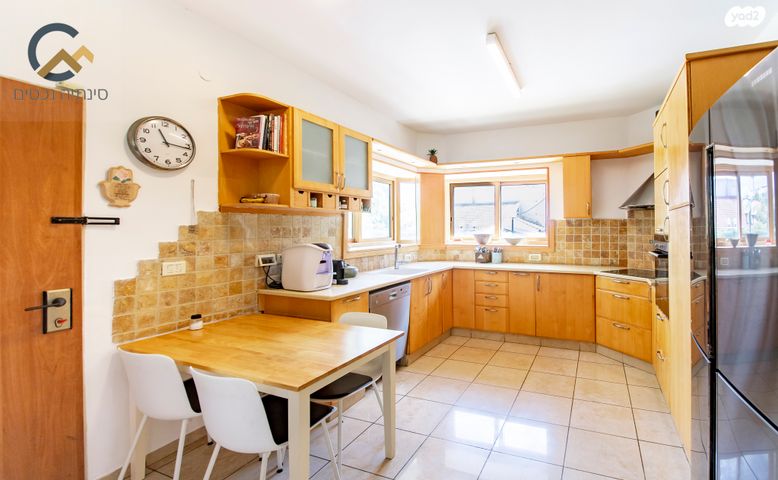 בית פרטי/ קוטג', הדר, הוד השרון