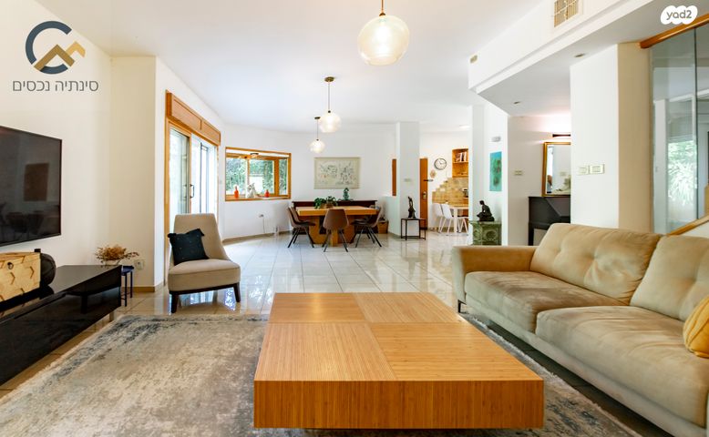 בית פרטי/ קוטג', הדר, הוד השרון