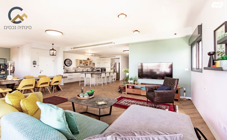 גג/ פנטהאוז, רמתיים, הוד השרון