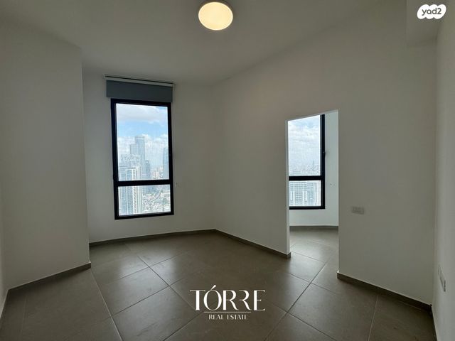 דירה, דרך מנחם בגין 160, מונטיפיורי, הרכבת, תל אביב יפו