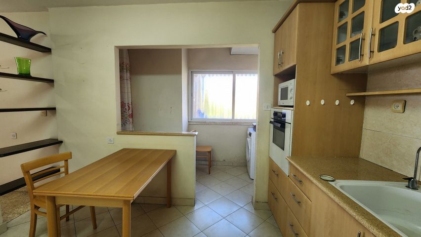 דירה, דב הוז 17, מעוז, כפר סבא