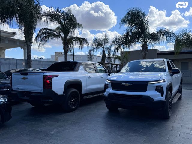 ג'י.אם.סי האמר EV