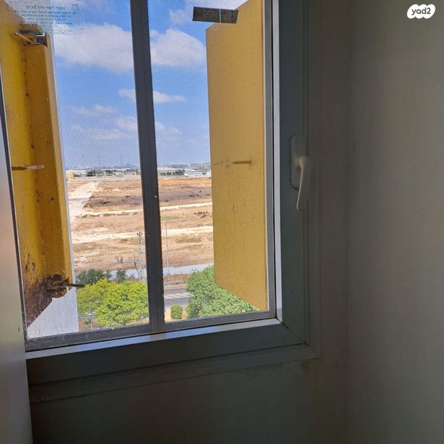 דירה, האלה 22, בני עי"ש