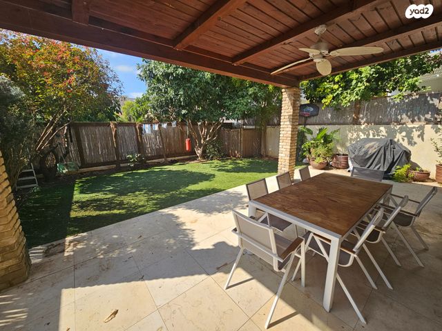 בית פרטי/ קוטג', שיזף, כפר סבא