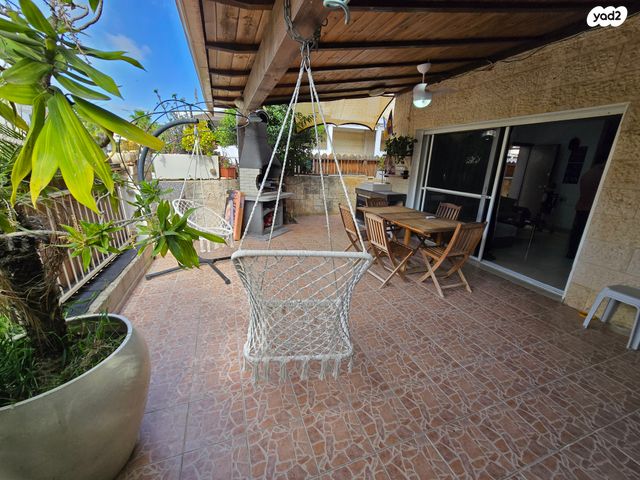 דירת גן, אור עקיבא