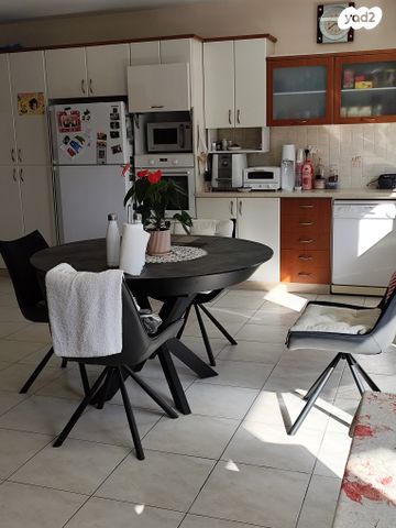 בית פרטי/ קוטג', נאות יצחק רבין, מזכרת בתיה