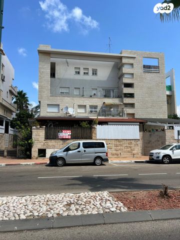 דירת גן, אור עקיבא