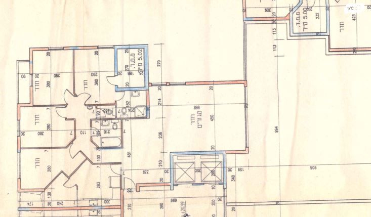 גג/ פנטהאוז, רחובות