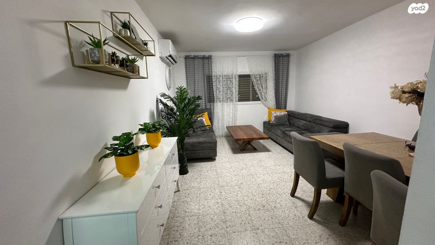 דירה, מרדכי מקלף, שכונה ו', באר שבע