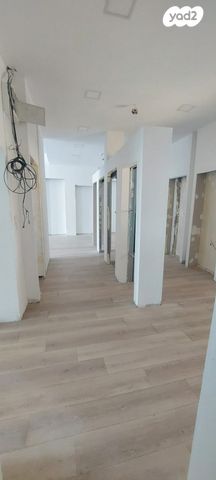 חנויות/ שטח מסחרי, שדרות ההסתדרות 285, אזור תעשיה מפרץ, חיפה