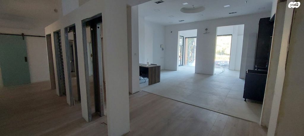 חנויות/ שטח מסחרי, שדרות ההסתדרות 285, אזור תעשיה מפרץ, חיפה