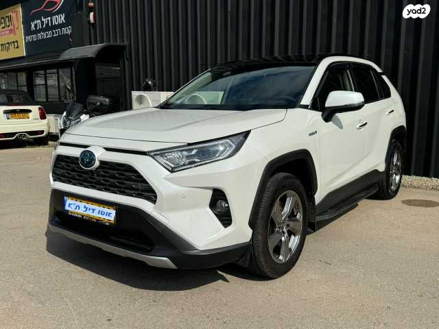 טויוטה RAV4