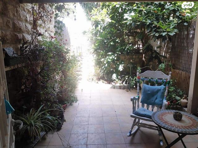 דירת גן, אליעזר קשאני, ארמון הנציב, תלפיות מזרח, ירושלים