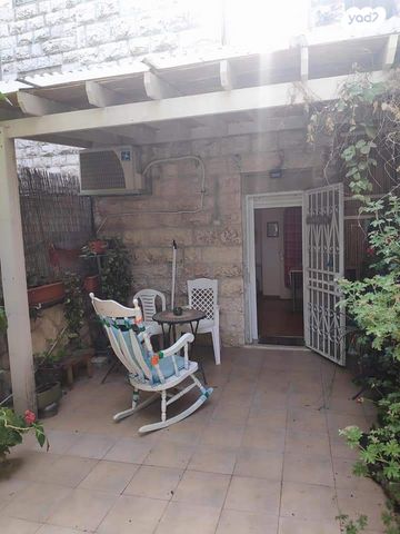 דירת גן, אליעזר קשאני, ארמון הנציב, תלפיות מזרח, ירושלים