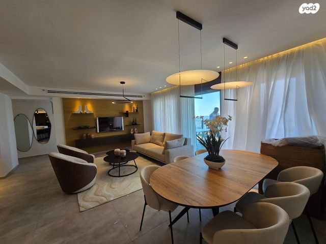 גג/ פנטהאוז, יעקב טהון, קרית היובל, ירושלים