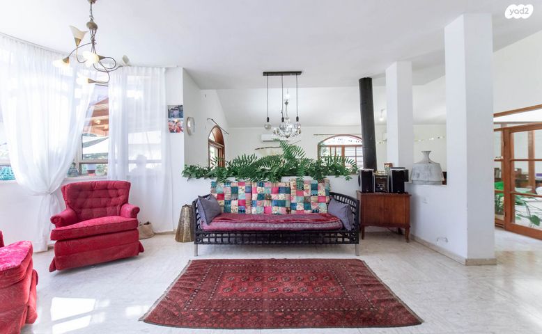 דו משפחתי, שיכון פועלים א', הוד השרון