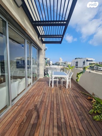 גג/ פנטהאוז, נחמני, לב תל אביב, לב העיר צפון, תל אביב יפו