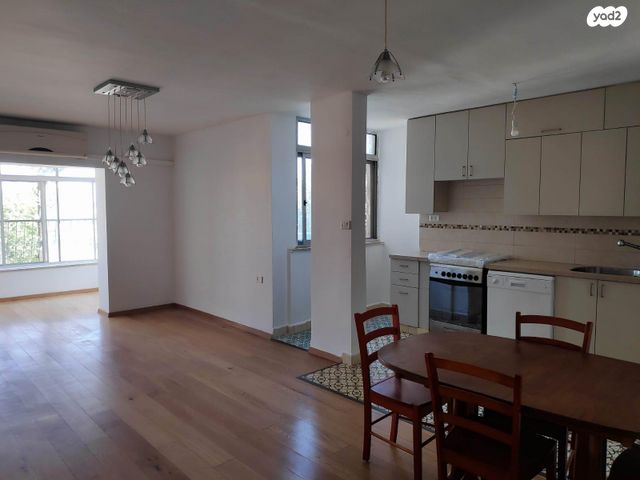 דירת גן, אליעזר קשאני, ארמון הנציב, תלפיות מזרח, ירושלים