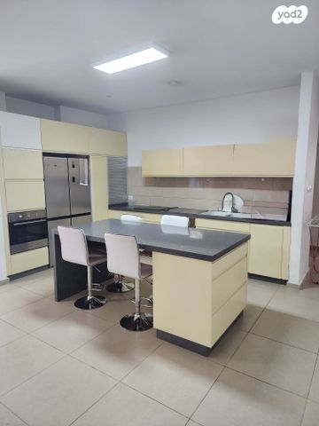 דירת גן, רובע הקריה, הסיטי, אשדוד