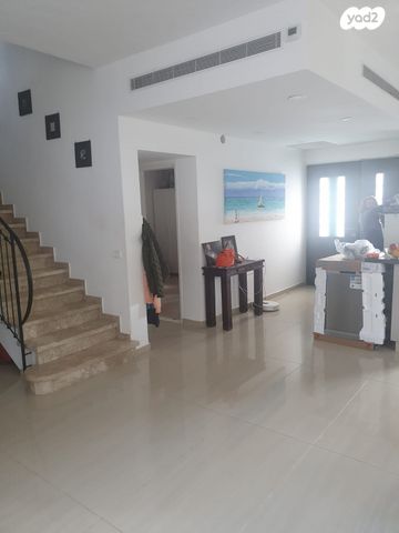 דו משפחתי, נווה יהודה, רחובות